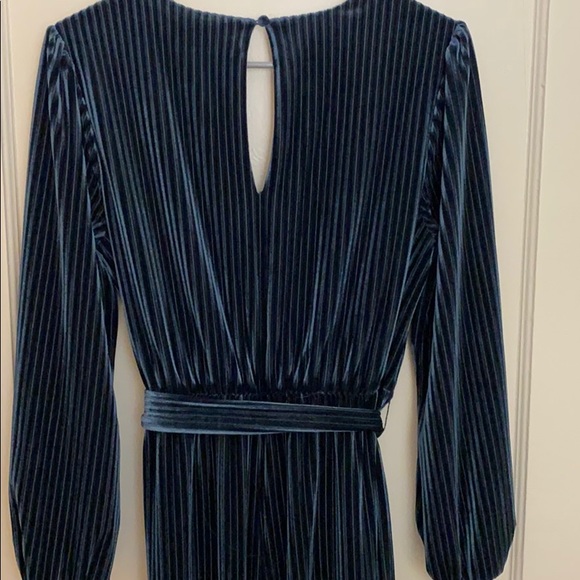 NWT Anthropology Velvet Blue Romper Sz S - Picture 4 of 6